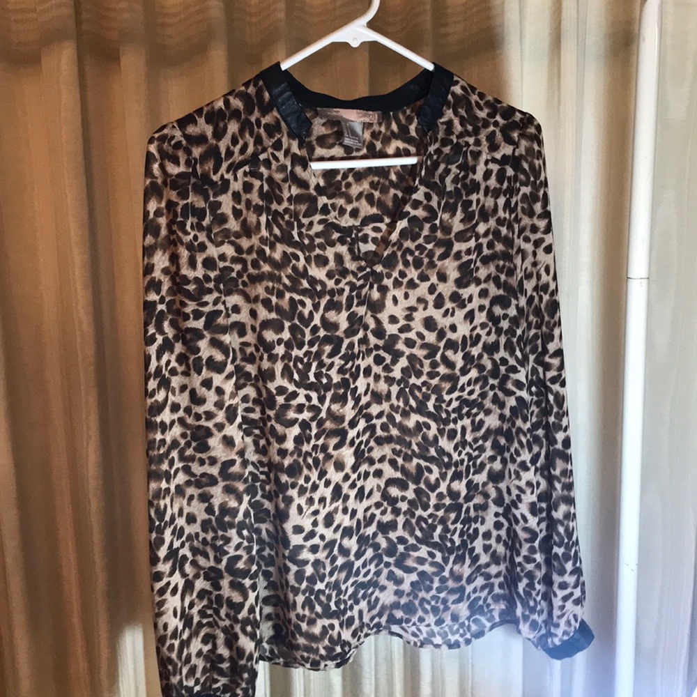 leopard print blouse long sleeve  love 21 small